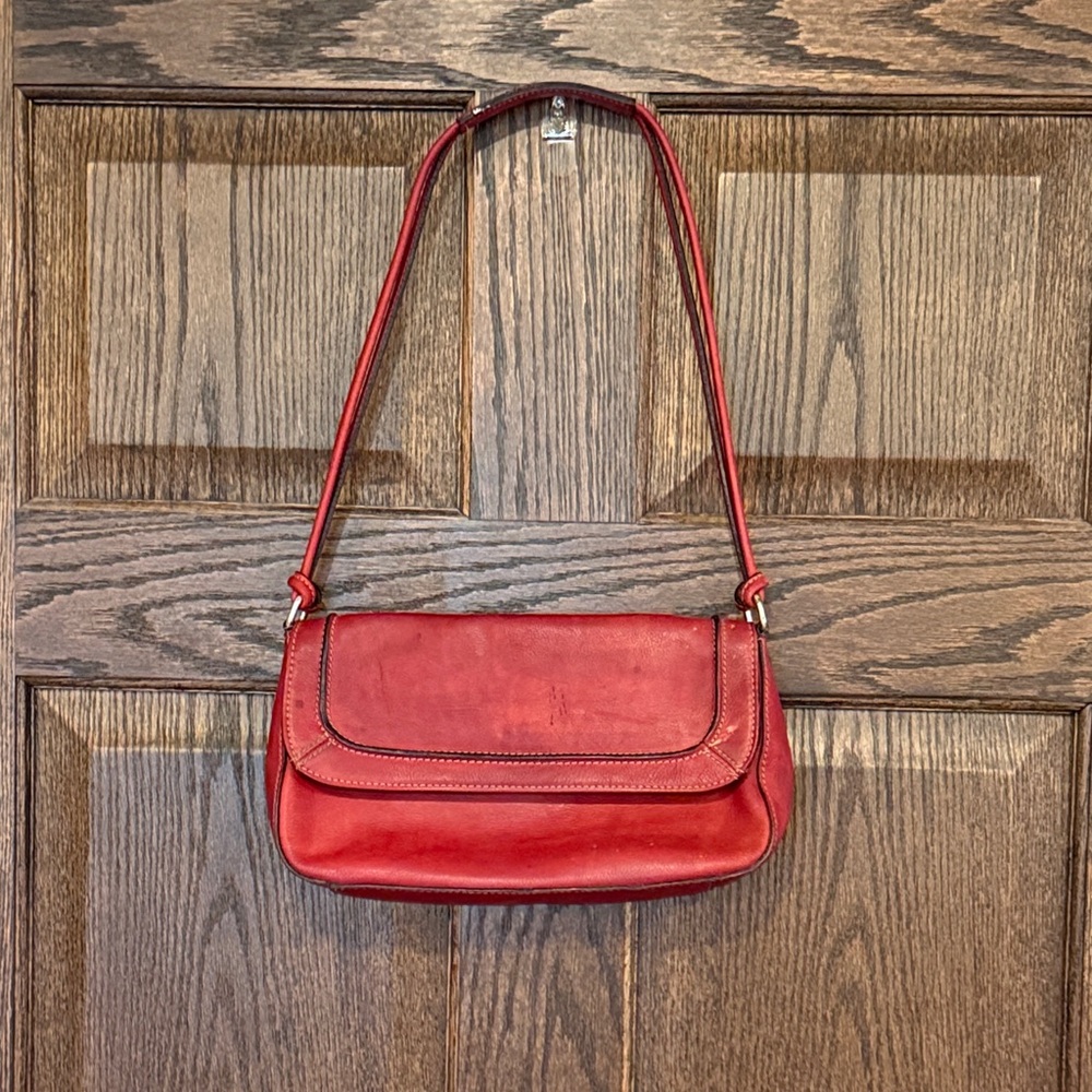 Vintage Fossil Red Leather Shoulder Bag